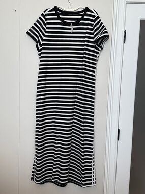 NWT Talbots Black and White Striped Short-Sleeve Midi Dress